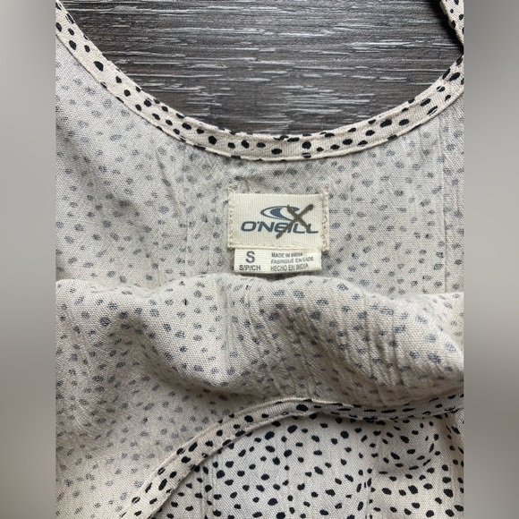 Cream Dotted O'Neill Off the Shoulder Tank Top Size Small - Picture 4 of 4